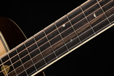 Santa Cruz OM Grand - Sitka Spruce & Walnut