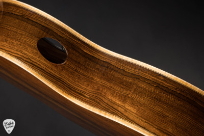 2017 – Irvin Guitars SJ Small Jumbo Black Top – Western Red Cedar & Bocote Acoustic Guitar