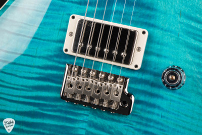 Paul Reed Smith CE 22 Limited Edition Electric Guitar in Carroll Blue