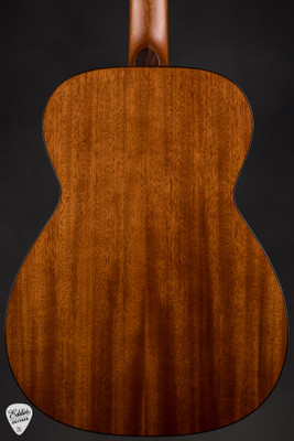 Gallagher Bluegrass Bell Grand Auditorium Torrefied Adirondack Spruce and Mahogany Acoustic Guitar