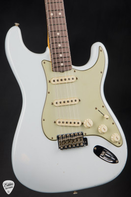 Fender Custom Shop Master Built 1962 Stratocaster Journeyman Relic Electric Guitar in Pale Sonic Blue