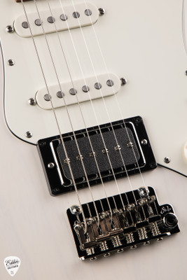 Suhr Pete Thorn Traditional 90 – Trans White Electric Guitar