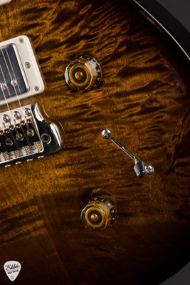 Paul Reed Smith Studio Electric Guitar in Black Gold Wraparound Burst