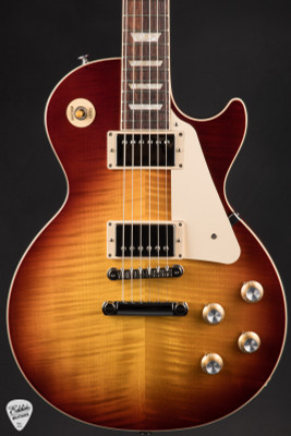 Gibson Les Paul Standard ’60s Figured Top Electric Guitar in Bourbon Burst