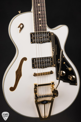Duesenberg Starplayer TV Electric Guitar in White Velvet