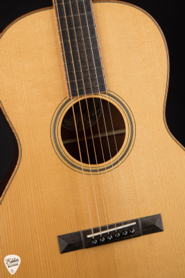 2022 – Collings 001A – Baked Adirondack Spruce & Sinker Honduran Mahogany Acoustic Guitar