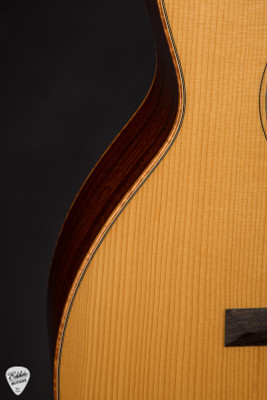 2022 – Collings 001A – Baked Adirondack Spruce & Sinker Honduran Mahogany Acoustic Guitar