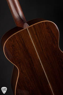 Huss & Dalton Traditional OM Custom – Bearclaw Italian Spruce & Madagascar Rosewood Acoustic Guitar