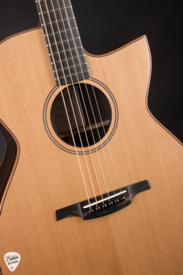 McNally OM31 Acoustic Guitar with Western Red Cedar & Indian Rosewood