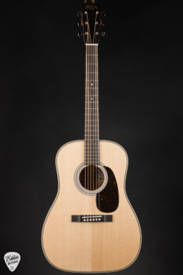 Martin O’ahu HG-28 Acoustic Guitar