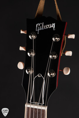 Gibson ES-330 Electric Guitar in Sixties Cherry