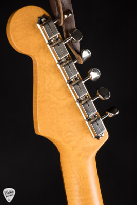 Fender Limited Edition American Vintage II 1961 Stratocaster Fiesta Red