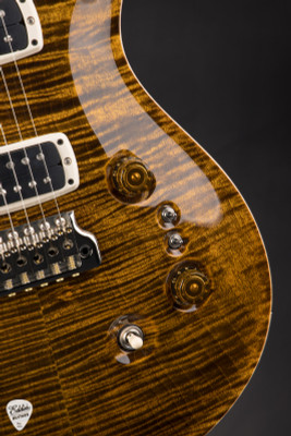 Paul Reed Smith Custom 24 08 electric guitar in Yellow Tiger