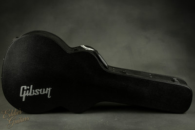 Gibson SJ-200 Studio Rosewood Acoustic guitar in Rosewood Burst