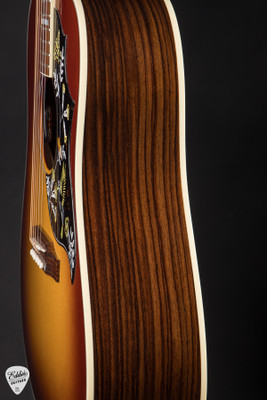 Gibson Hummingbird Standard Acoustic Guitar in rosewood burst