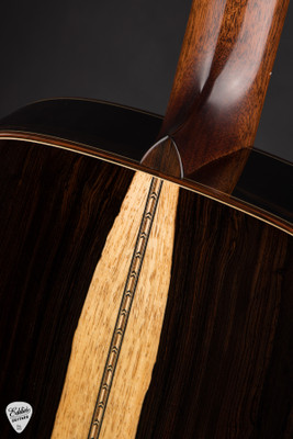 2022 – Bourgeois OM Custom Sunburst – Aged Tone Adirondack Spruce & Brazilian Rosewood Acoustic Guitar