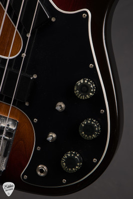 1983 Gibson Victory Artist electric Bass Guitar in Tobacco Burst