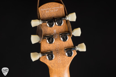 2025 – Tom Anderson Bobcat Electric Guitar in Shoreline Gold