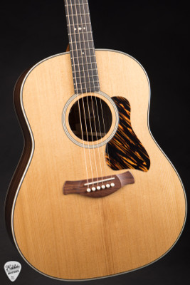Taylor Gold Label 717e – Torrefied Spruce & Indian Rosewood Acoustic Guitar
