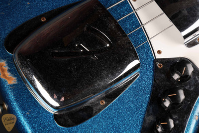 2024 - Fender Eddie's Guitars Exclusive Custom Shop 1964 Jazz Bass Heavy Relic - Blue Sparkle