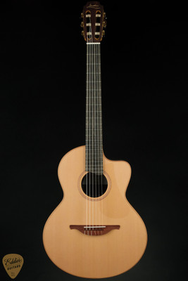 Lowden S25J Nylon Jazz - Western Red Cedar & Indian Rosewood