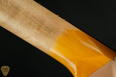 2024 - Fender Custom Shop Limited Edition 1959 Stratocaster Super Heavy Relic - Aged Shell Pink over Chocolate 3-Tone Sunburst