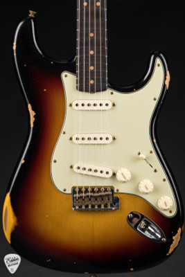 Fender Custom Shop Limited Edition 1963 Stratocaster Relic Electric Guitar in 3-Color Sunburst