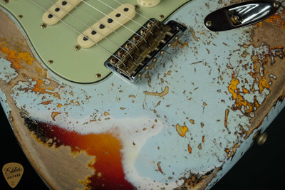 Fender Custom Shop Limited Edition 1959 Stratocaster Super Heavy Relic - Aged Sonic Blue over Chocolate 3-Tone Sunburst