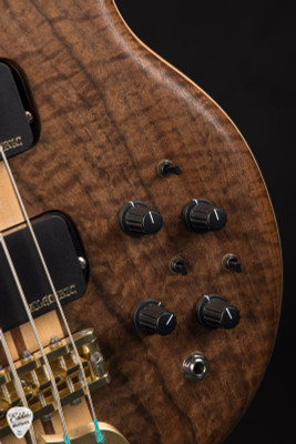 Alembic Crest Walnut & Makore