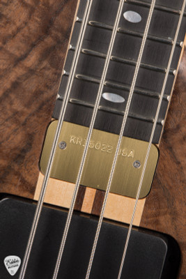 Alembic Crest Walnut & Makore