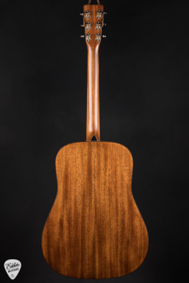 Martin D-18 Molly Tuttle