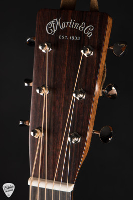 Martin D-18 Molly Tuttle