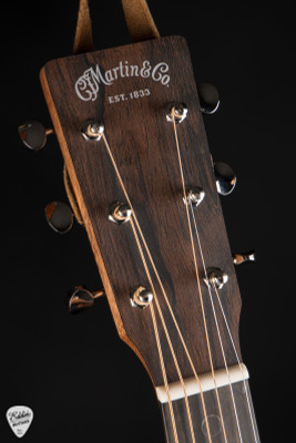 Martin D-X2E Molly Tuttle