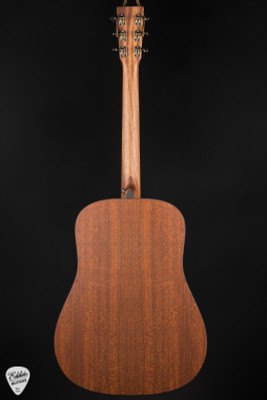 Martin D-X2E Molly Tuttle