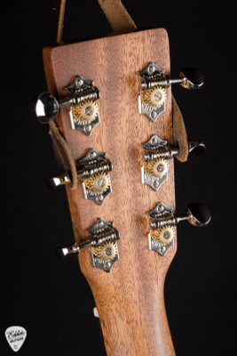 Martin D-X2E Molly Tuttle