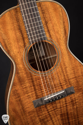 Froggy Bottom P12 Deluxe Acoustic Guitar in Koa