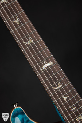 Paul Reed Smith Eddie’s Guitars Wood Library Studio Quilt Top/Stained Maple Neck/Brazilian FB Blue Matteo