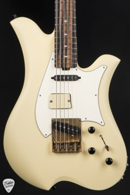 Bacci Leonardo Dual Output Officina - Butter White - Eddie's Guitars