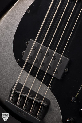 Ernie Ball Music Man Stingray 5 DarkRay Silverburst Bass Guitar