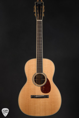 2025 Collings 003 Acoustic Guitar with Sitka Spruce and Panamanian Rosewood
