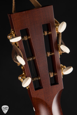 Santa Cruz OO Custom Acoustic Guitar with Sitka Spruce and Cocobolo