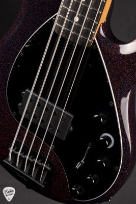 Ernie Ball Music Man Stingray 5 DarkRay – Dark Rainbow