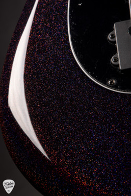 Ernie Ball Music Man Stingray 5 DarkRay – Dark Rainbow