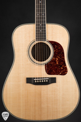 Gallagher G70 Acoustic Guitar with Sitka Spruce and Indian Rosewood
