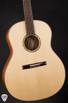 R Robinson Model 24 Acoustic Guitar with Sitka Spruce and Mahogany