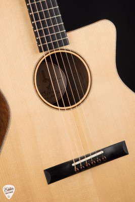 R Robinson Model 10C Acoustic Guitar with Adirondack Spruce and Claro Walnut