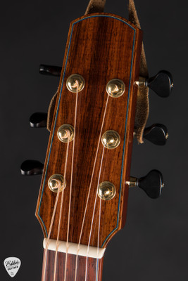 2024 Santa Cruz Fingerstyle Custom Acoustic Guitar with Western Red Cedar and Ancient Kauri