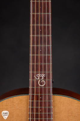 2024 Santa Cruz Fingerstyle Custom Acoustic Guitar with Western Red Cedar and Ancient Kauri