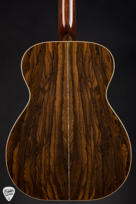 2017 – Huss & Dalton OM Custom Acoustic Guitar with Bearclaw Italian Spruce & Ziricote