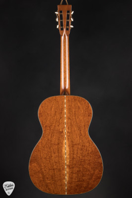 2019 – Bourgeois OMS Custom Acoustic Guitar with White Spruce & Figured Mahogany